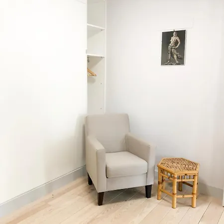 Wallis Padaria 32 * Lisbon